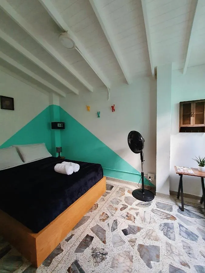 La Playa Hostel & Rooftop Medellin